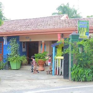 Ubytování v soukromí Familyhouse, Negombo